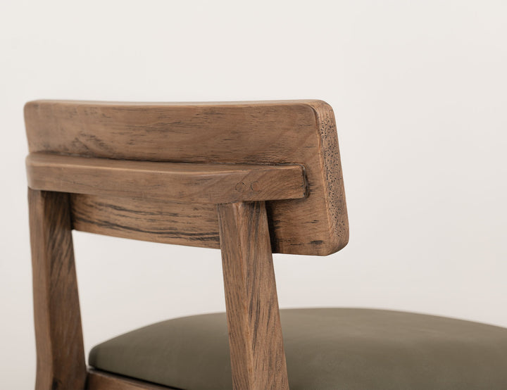 Balam - 24" Barstool (Set of 2) - Light Brown