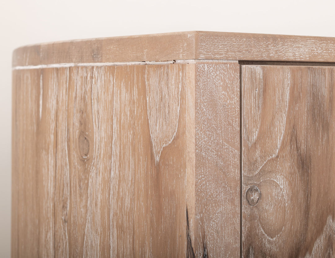 Balam - Gentleman Chest