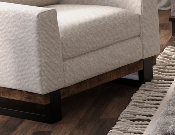 Blackburn - Armchair