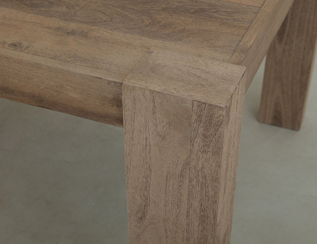 Luma - Mesa - Marrón arena